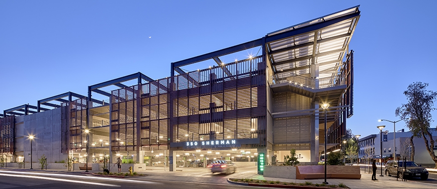 Image for Parking Magazine: Parking Enriches the Downtown Experience in Palo Alto