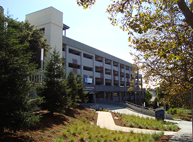 Image of SF Business Times: Alta Bates Summit Medical Center opens $35M Oakland parking structure