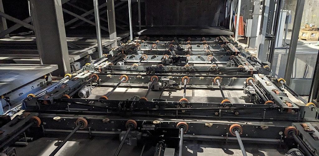 Slideshow image for 250 California at Burlingame Station Mechanical Parking