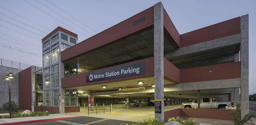 Slideshow image for Metro A Line (Gold) Irwindale Station Parking Structure