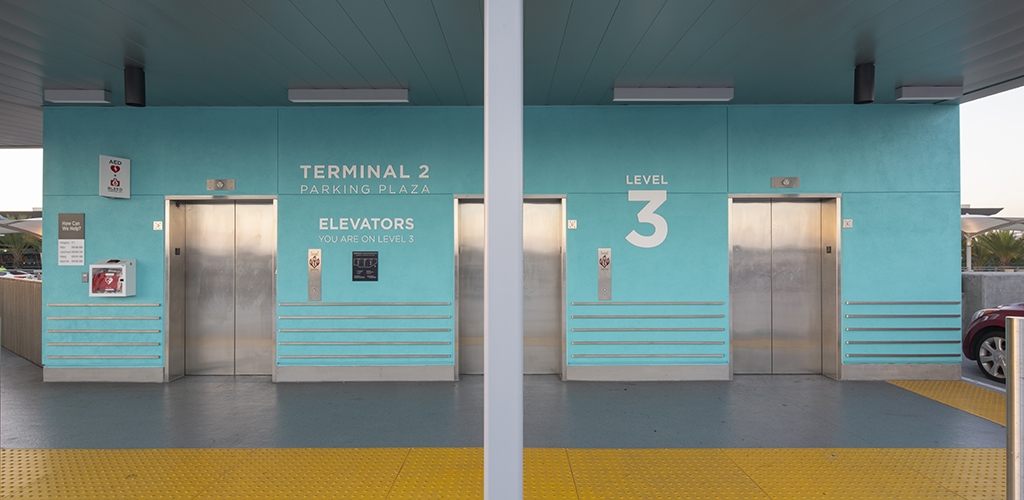 Slideshow image for San Diego International Airport  Terminal 2 Parking Plaza