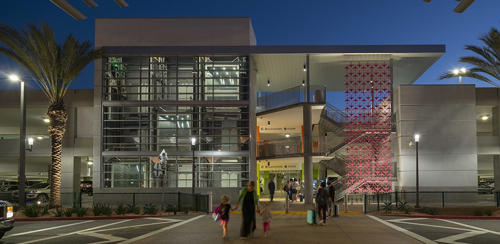 Slideshow image for San Diego International Airport  Terminal 2 Parking Plaza
