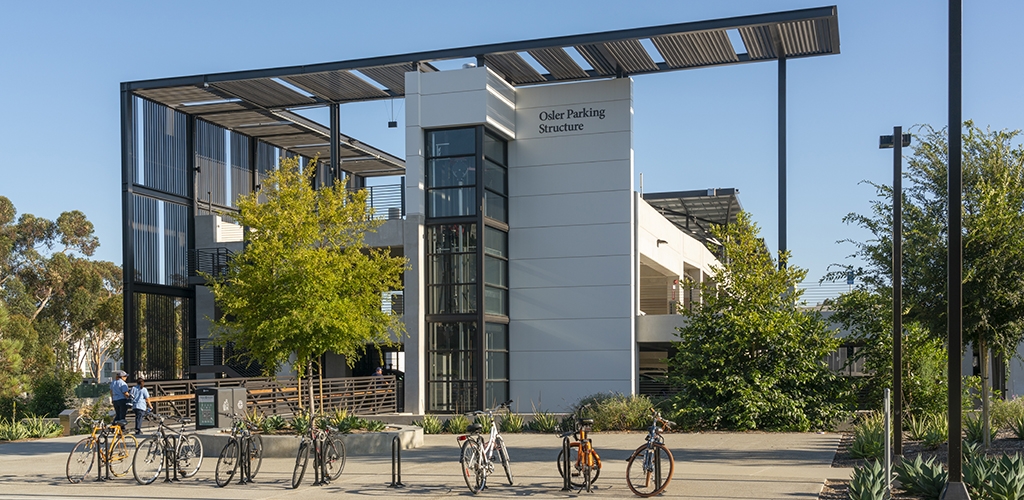 Slideshow image for UC San Diego Osler Parking Structure & Visitor's Center