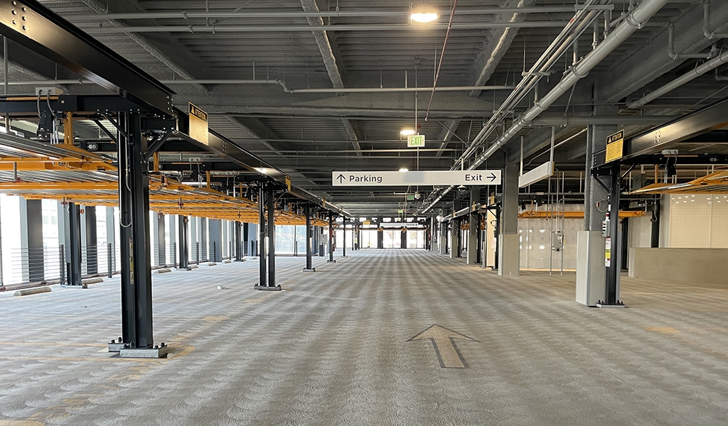 Slideshow image for 200 Park Mechanical Parking