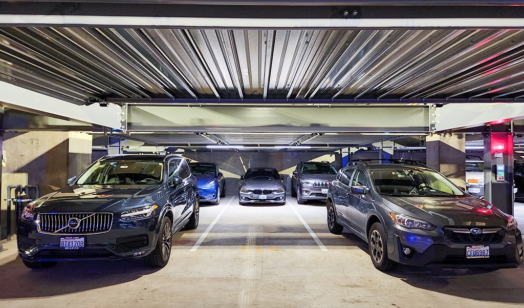 Slideshow image for 2+U Structured Parking