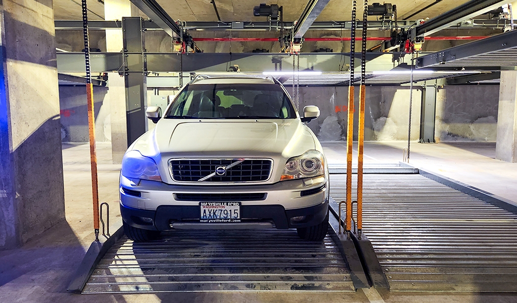 Slideshow image for 2+U Structured Parking