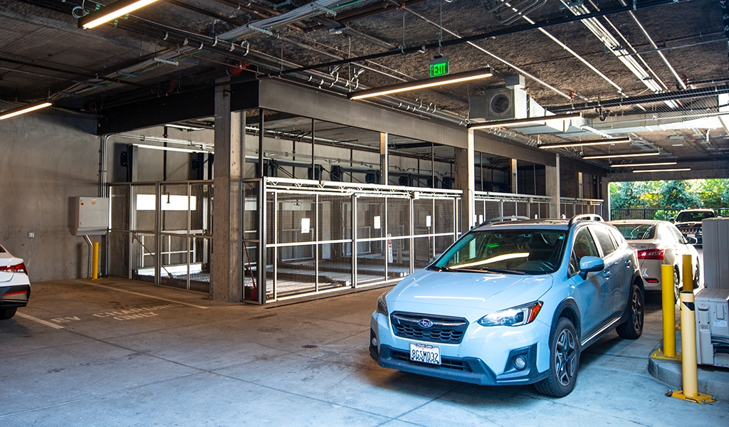 Slideshow image for Santa Cruz Avenue Automated Parking