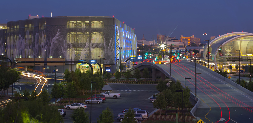 Slideshow image for San Jose Mineta International Airport ConRAC & Parking Structure