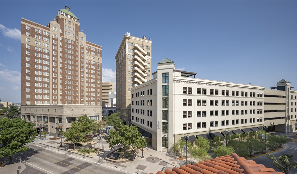 Slideshow image for Plaza Hotel Parking Structure