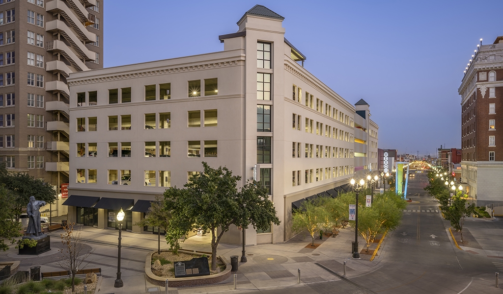 Slideshow image for Plaza Hotel Parking Structure