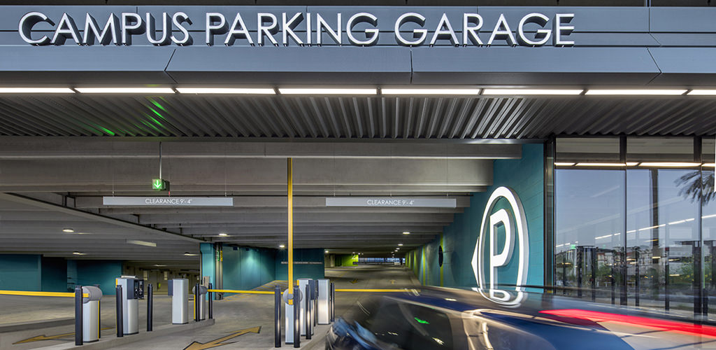 Slideshow image for Phoenix Biomedical Campus  P3 Parking Structure