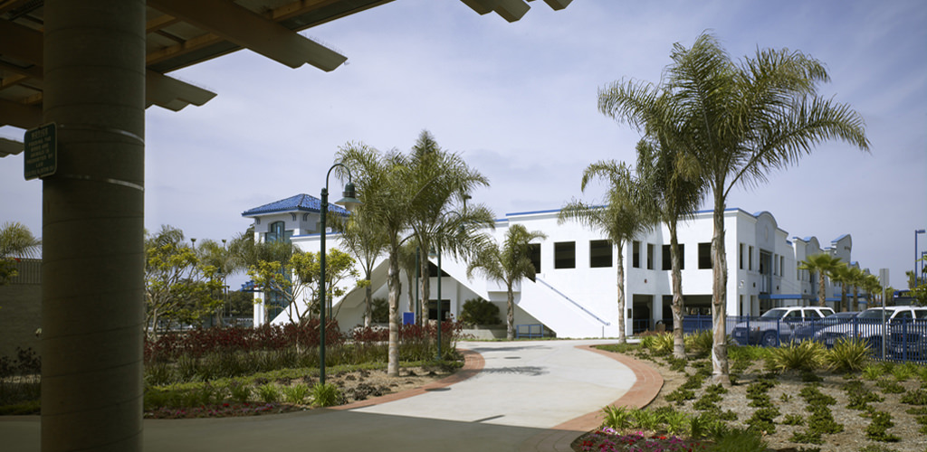 Slideshow image for Oceanside Transit Parking Structure